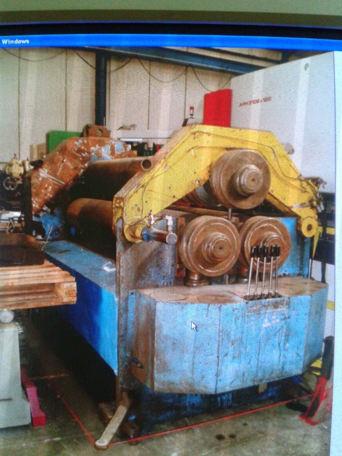 Curvadora de chapa antes del retrofit