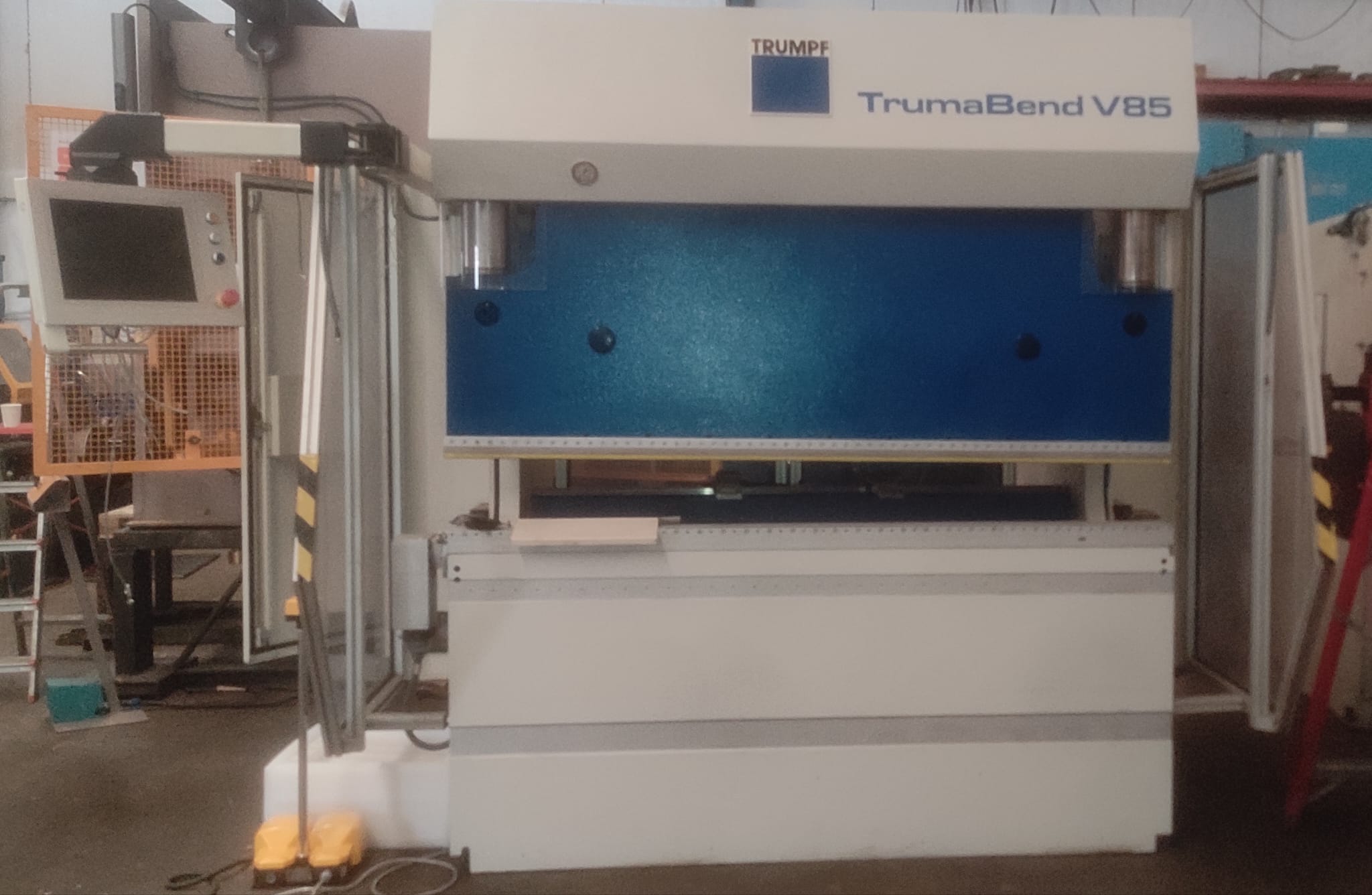 Segunda plegadora TRUMPF después del retrofit