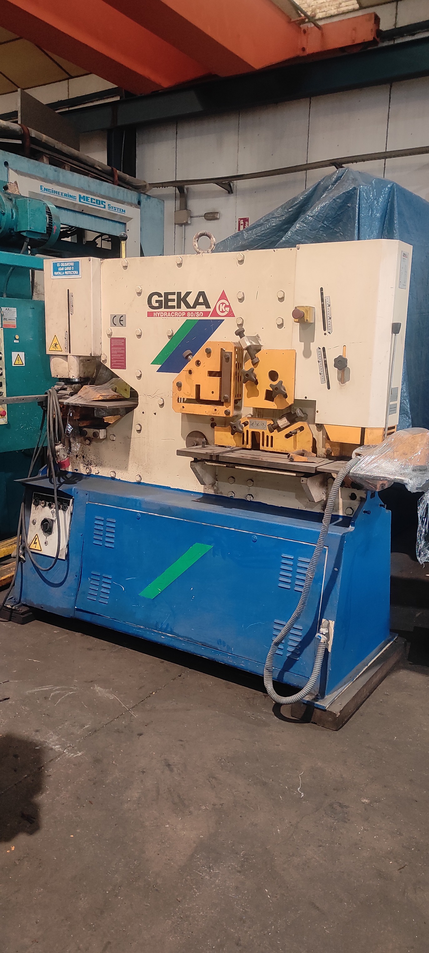 Punzonadora GEKA antes del retrofit